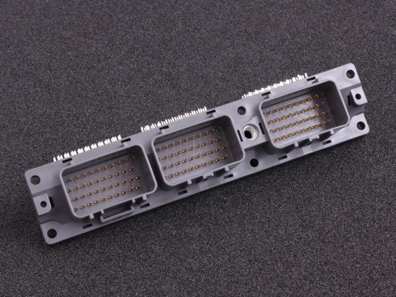 Toyota Supra MKIV (no vvti) ECU kontakt