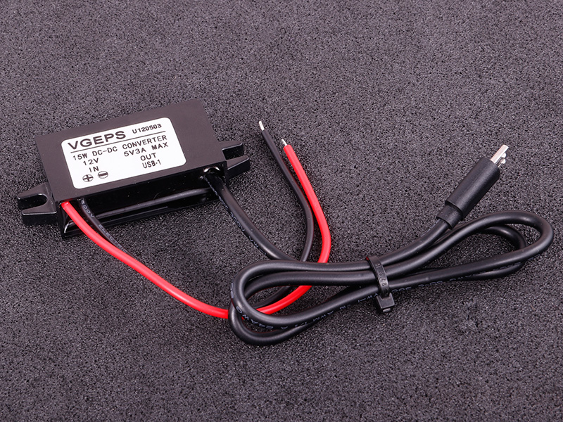 MicroUSB-lader for kabelinstallasjon (5V / 3A)
