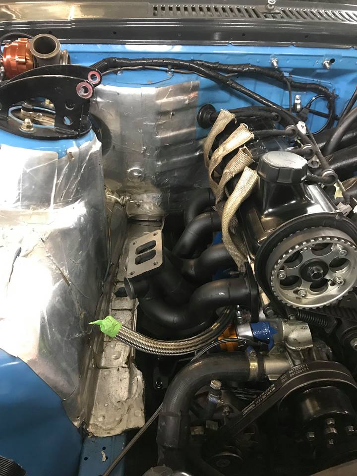 CMR Volvo 8V - 740/ 940 eksos manifold svart stål