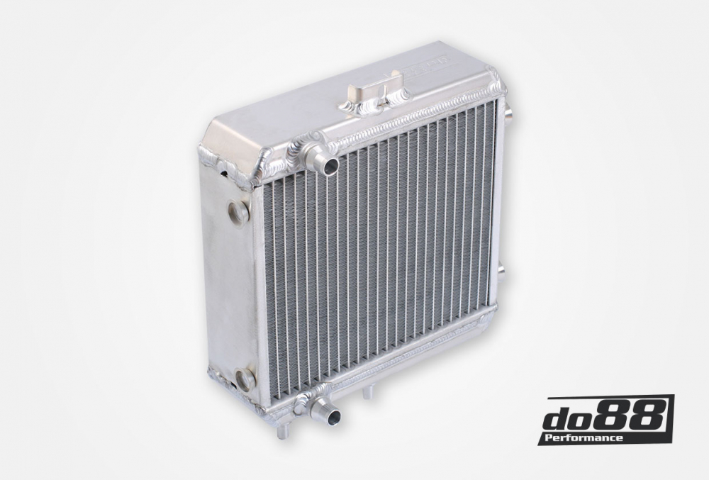 BMW F8X M3 M4 Sidomonterad Intercooler Vattenkylare