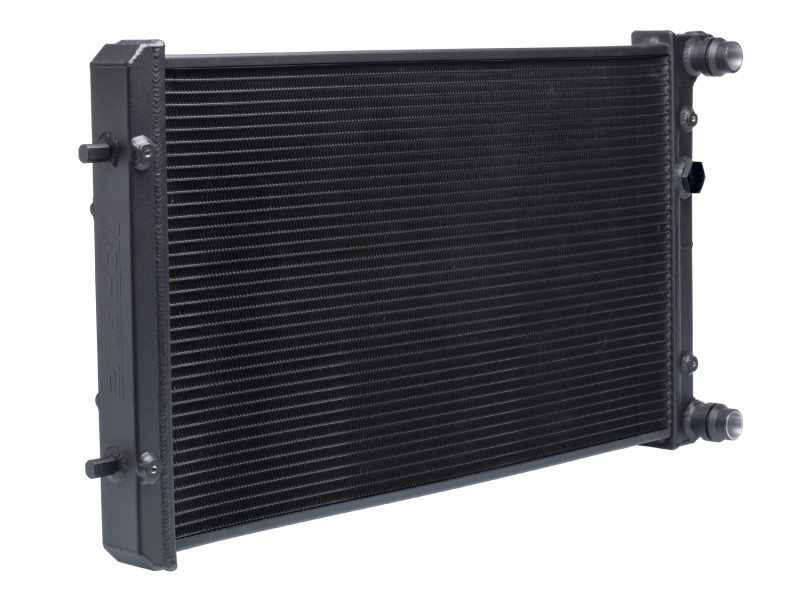 Vannkjøler Aluminium Audi A3 8L (96-03), TT (98-06), Seat Leon (99-05), Toledo II (98-04), Skoda Octavia (96-04), VW Bora (98-05), VW Golf 4