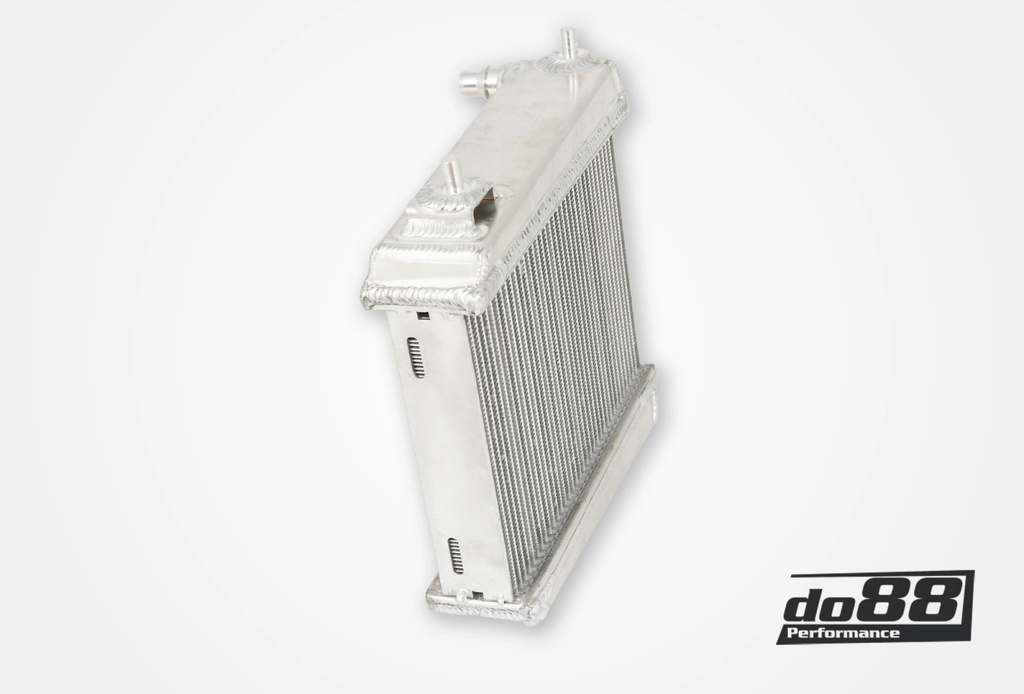 Ekstra radiator for BMW G-serien og Toyota GR Supra A90