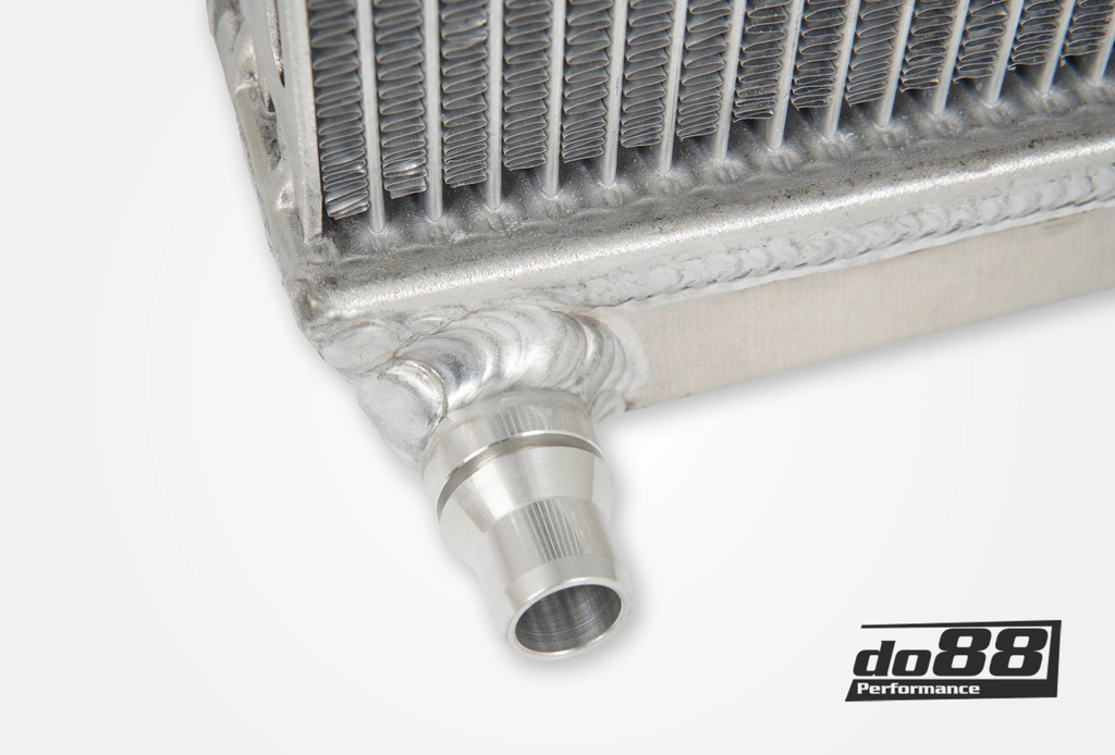 Ekstra radiator for BMW G-serien og Toyota GR Supra A90