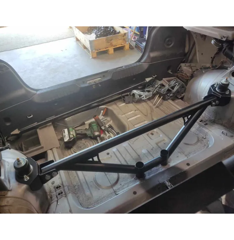 X-Brace 4-punkts bak BMW E36 Compact