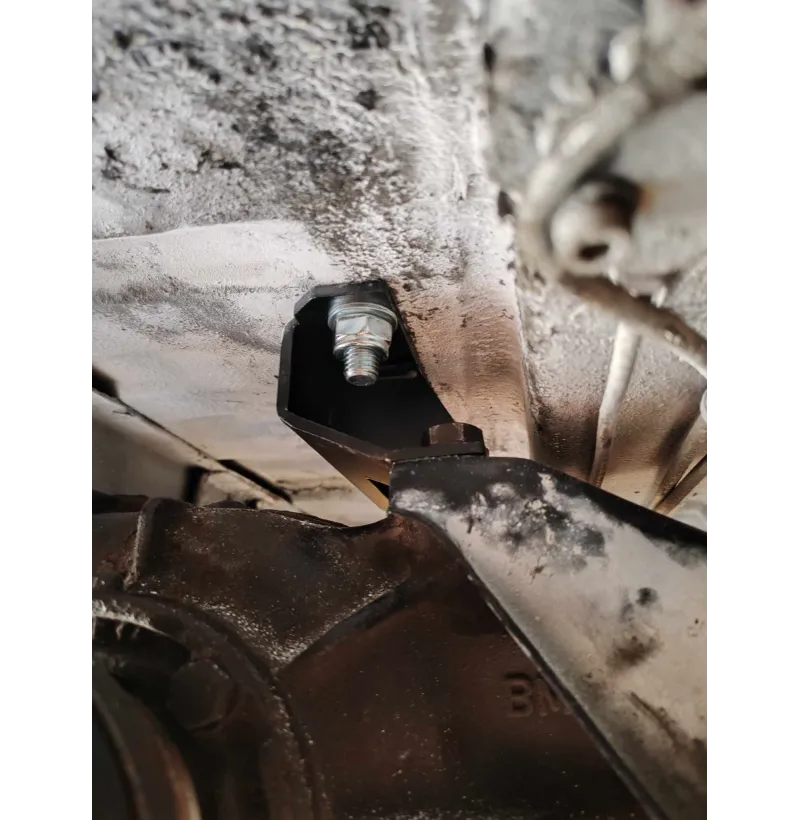 X-Brace 4-punkts bak BMW E36 Compact